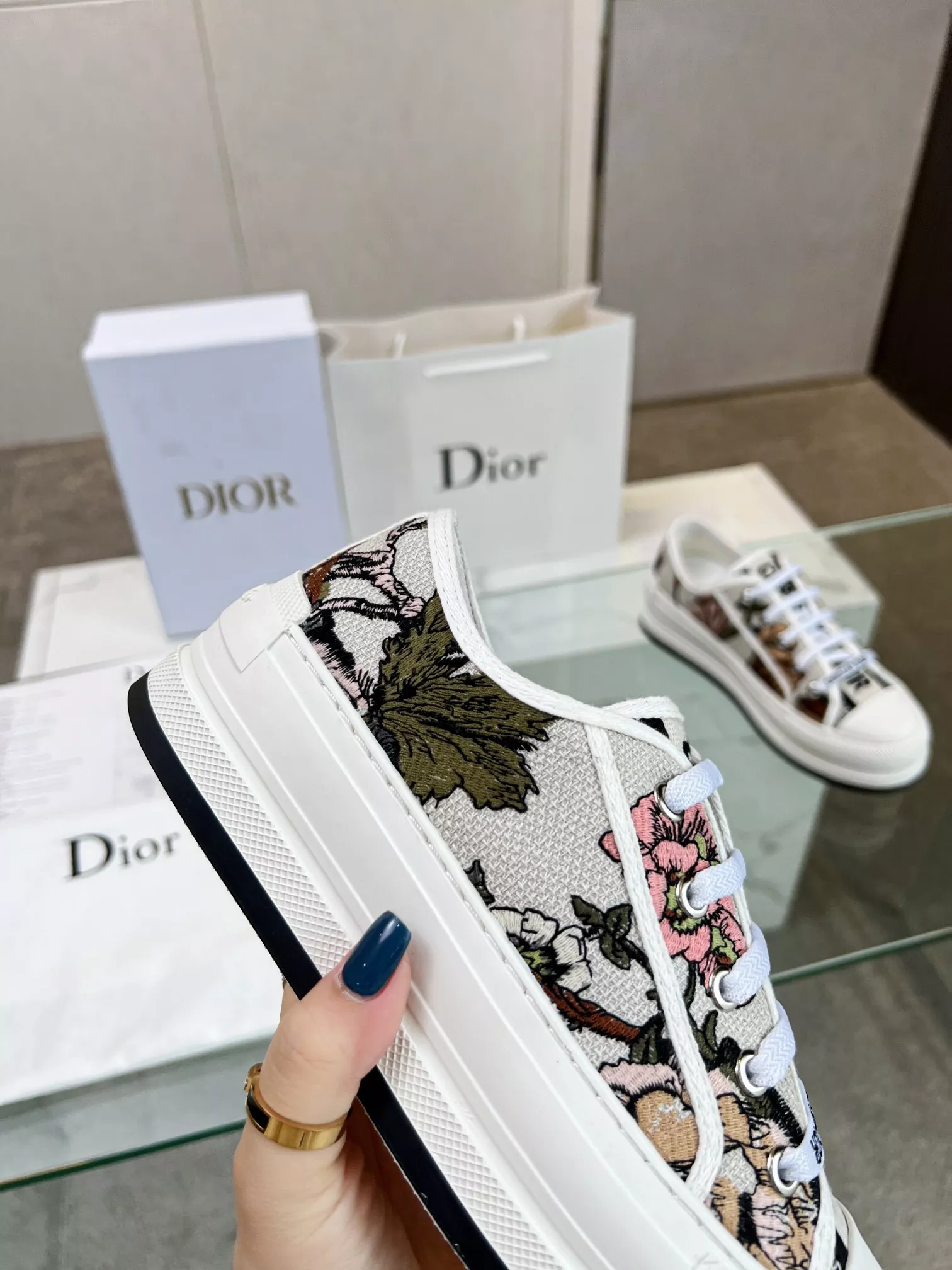 Comfortable 609 Christian Dior Casual Shoes For Women
