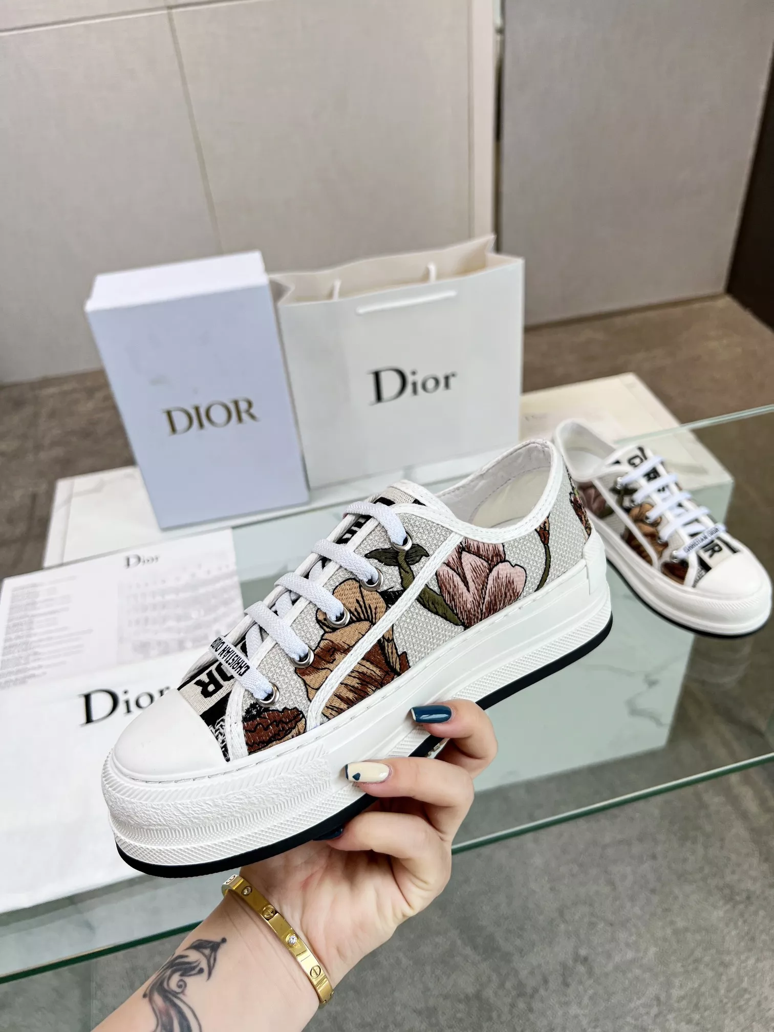 Comfortable 609 Christian Dior Casual Shoes For Women