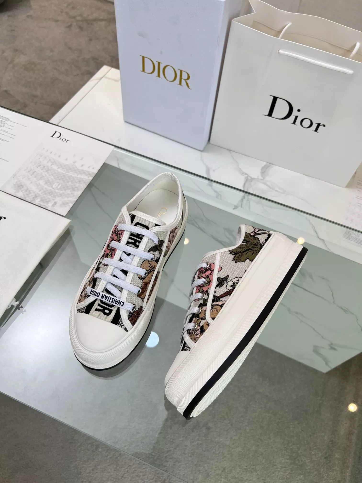 Comfortable 609 Christian Dior Casual Shoes For Women