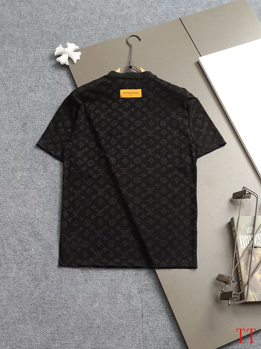 Comfortable 612 Louis Vuitton LV T-Shirts Short Sleeved For Unisex
