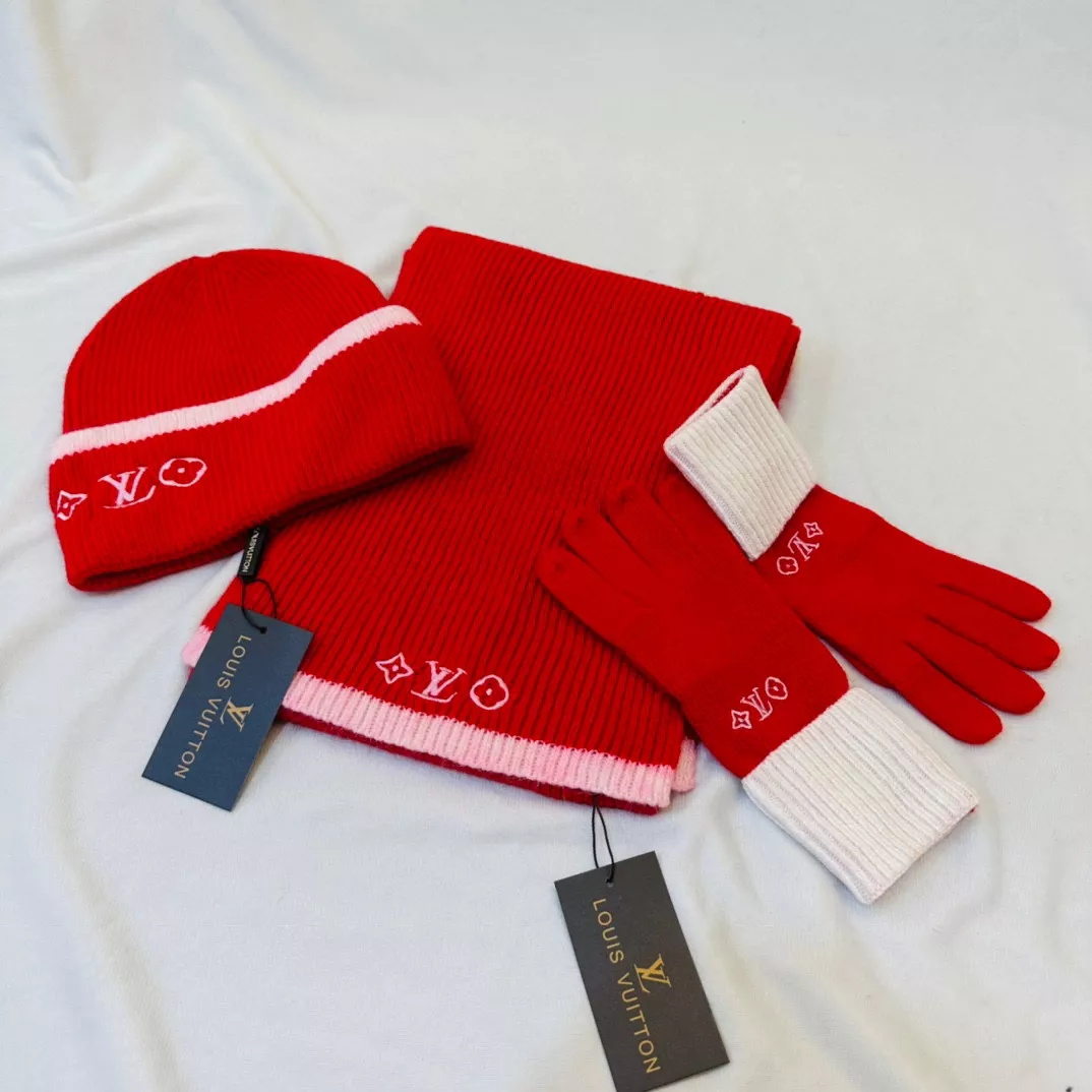 Comfortable 613 Louis Vuitton LV Hat and Scarf and Glove Set