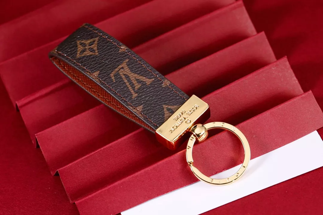 Comfortable 6353 Louis Vuitton LV Key Holder And Bag Buckle