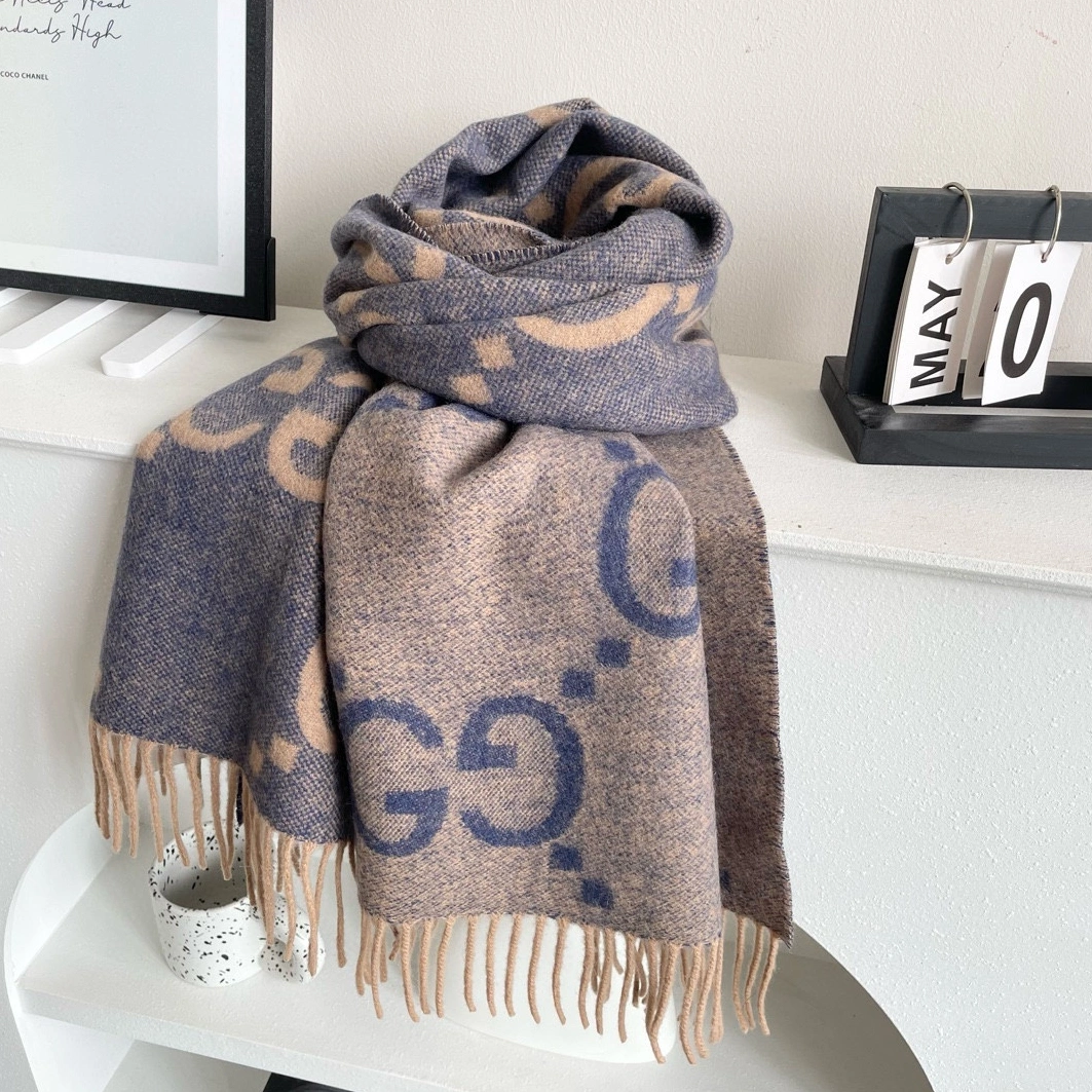 Comfortable 6362 Gucci Scarf