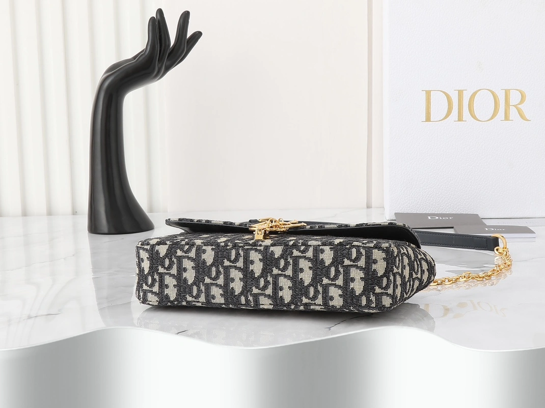 Comfortable 6385 Christian Dior AAA Quality Messenger Bags For Women