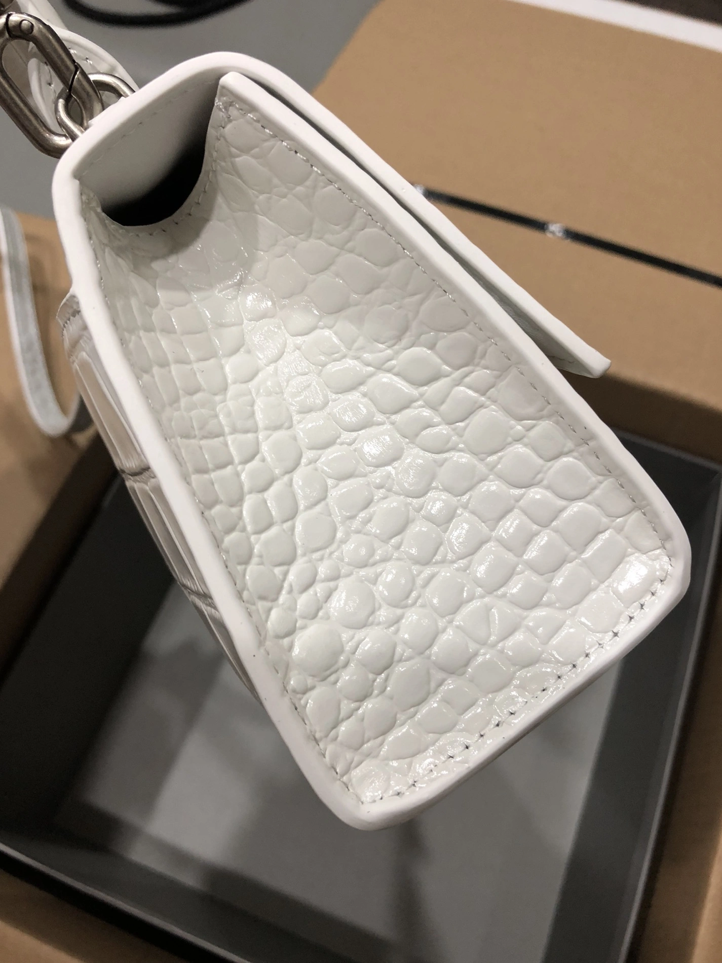Comfortable 6450 Balenciaga AAA Quality Handbags For Women