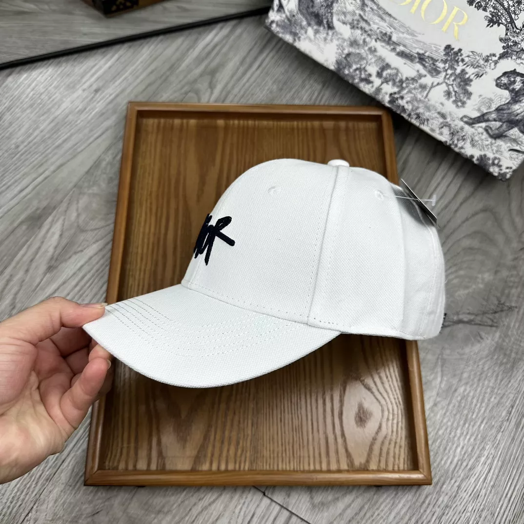 Comfortable 6643 Christian Dior Caps