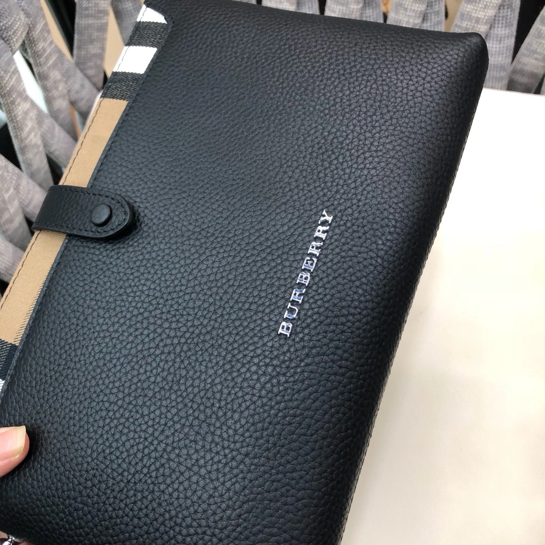 Comfortable 6695 Burberry AAA Man Wallets