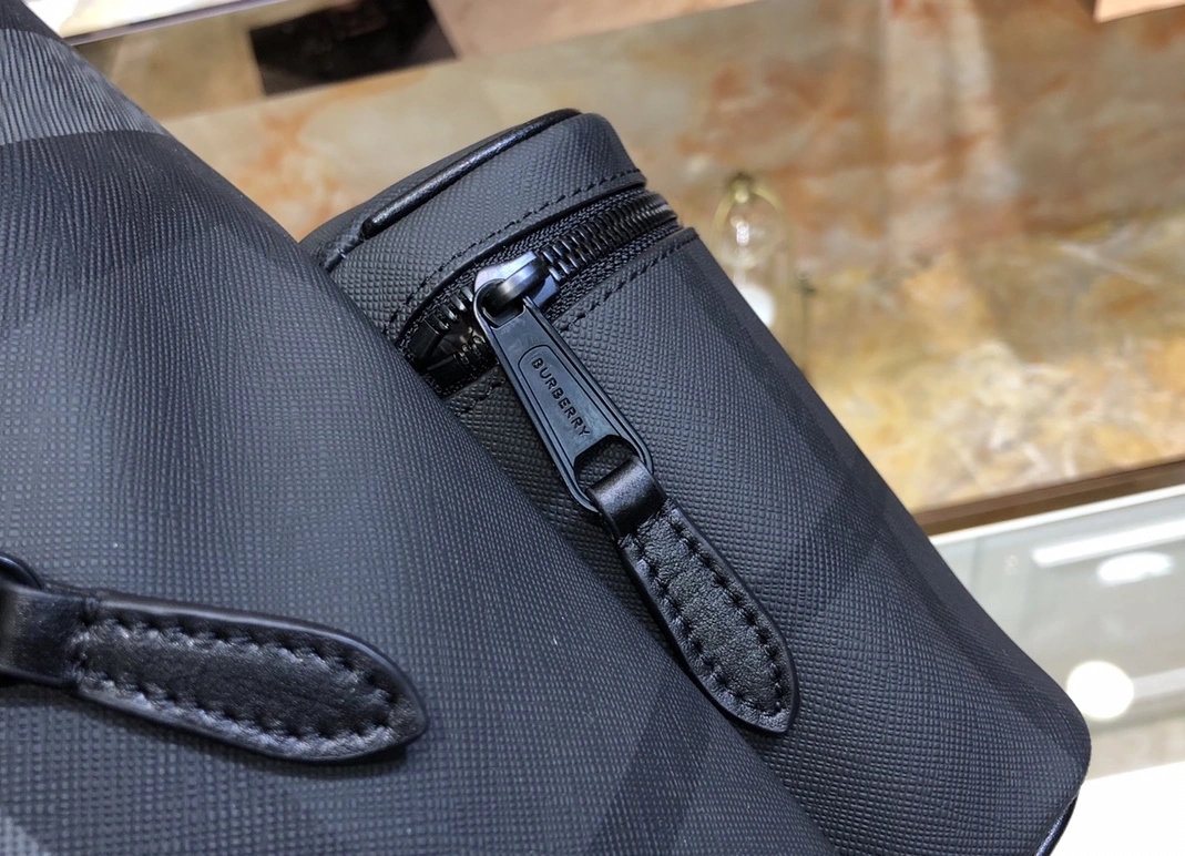 Comfortable 6750 Burberry AAA Man Backpacks