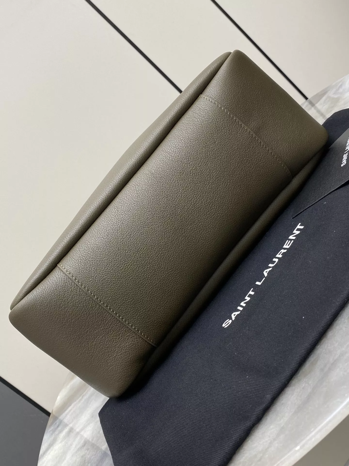 Comfortable 689 Yves Saint Laurent YSL AAA Quality Shoulder Bags For Women