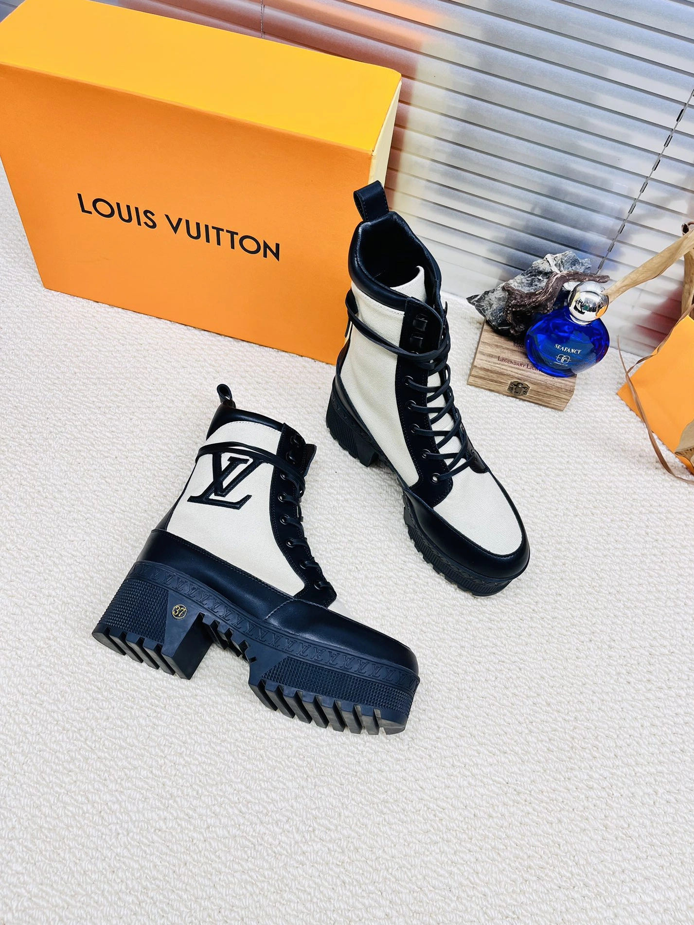 Comfortable 692 Louis Vuitton Boots For Women