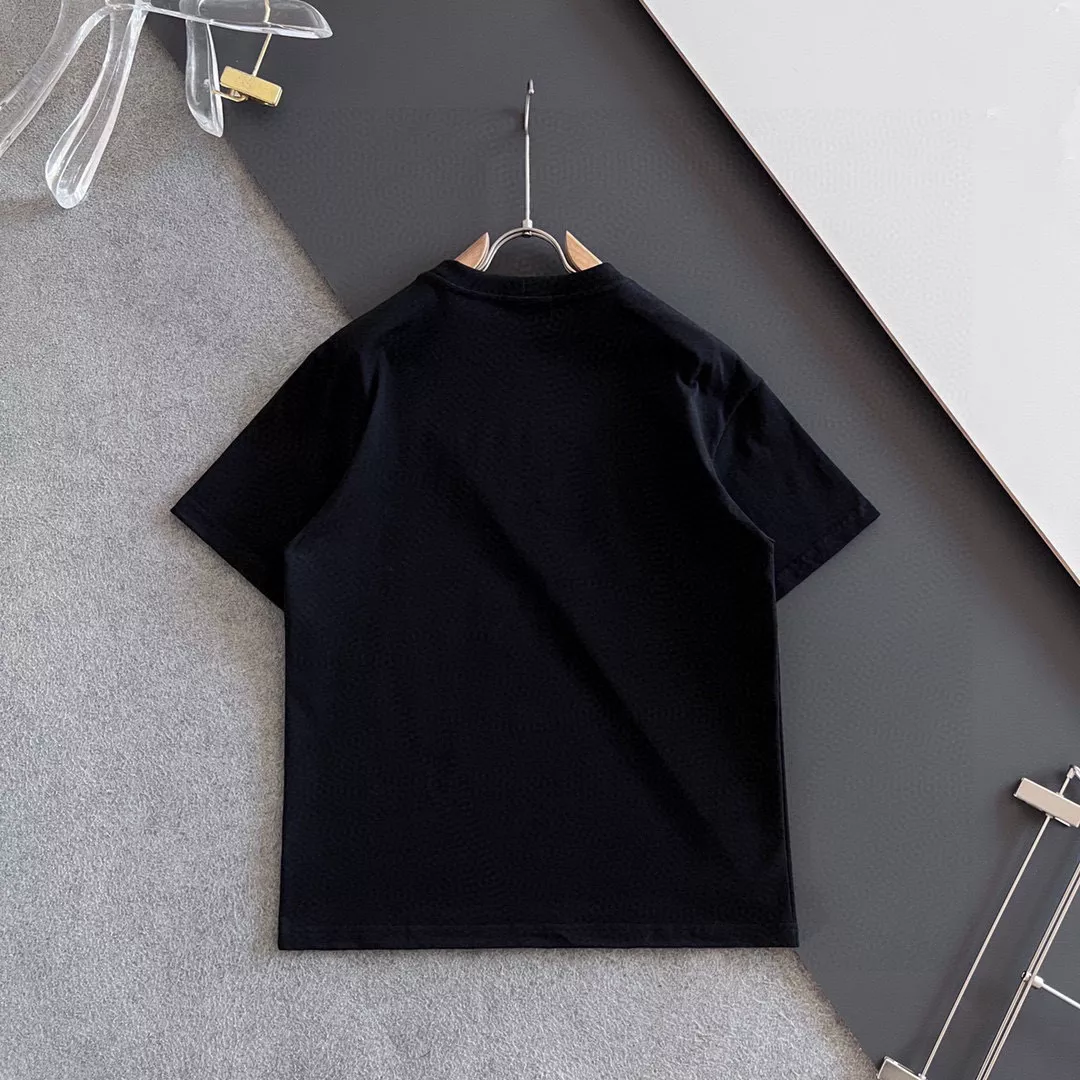 Comfortable 7001 Burberry T-Shirts Short Sleeved For Men