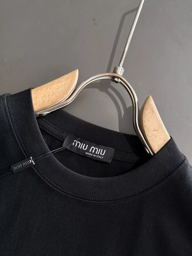 Comfortable 7120 MIU MIU T-Shirts Short Sleeved For Unisex