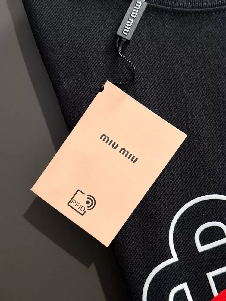 Comfortable 7120 MIU MIU T-Shirts Short Sleeved For Unisex