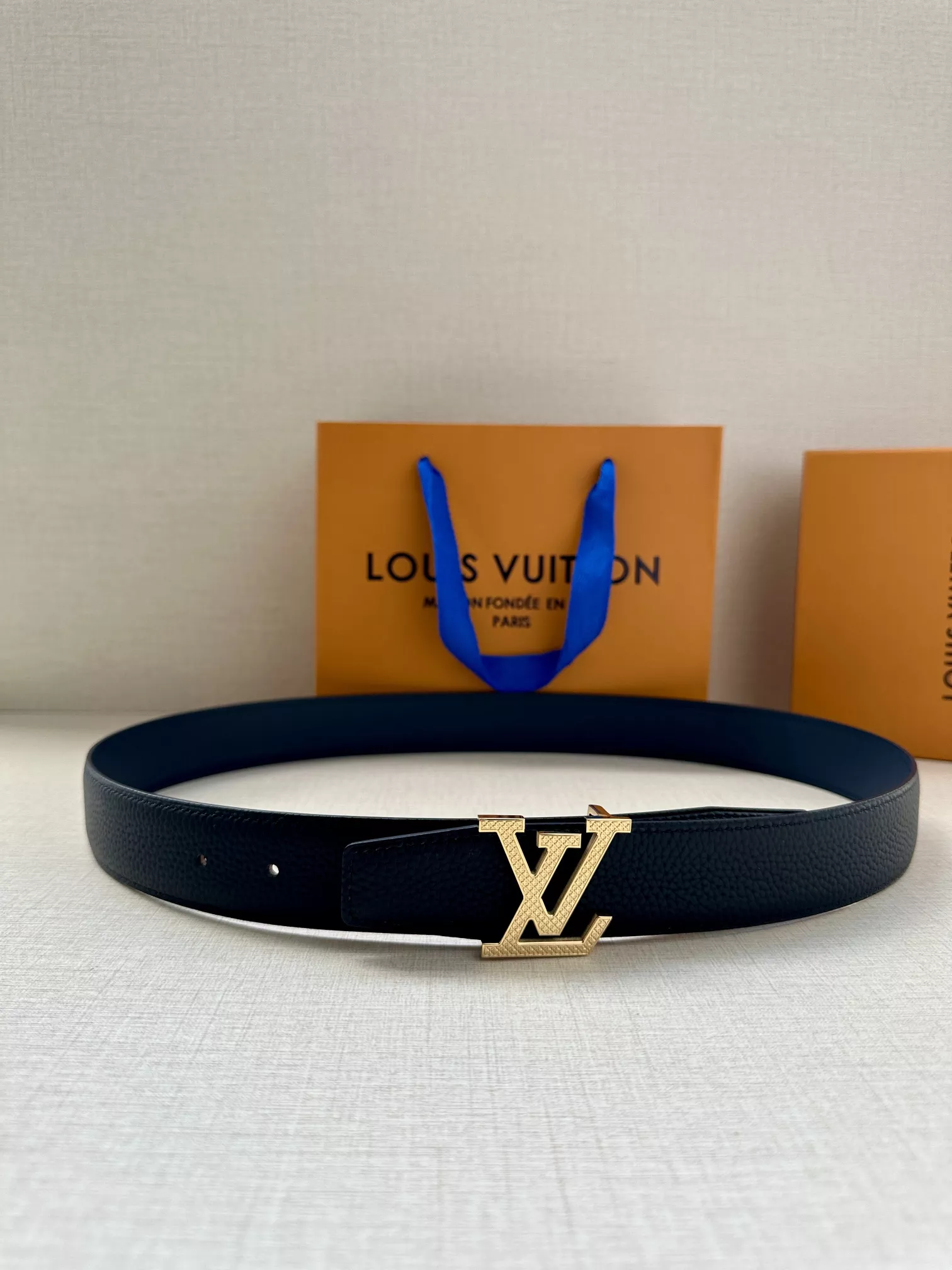 Comfortable 7207 Louis Vuitton AAA Quality Belts In 3.5cm For Men