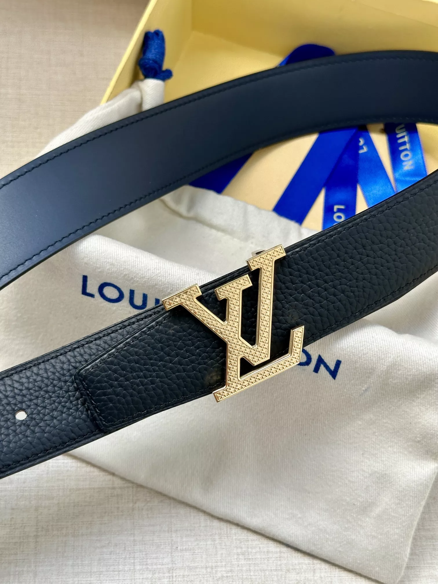 Comfortable 7207 Louis Vuitton AAA Quality Belts In 3.5cm For Men