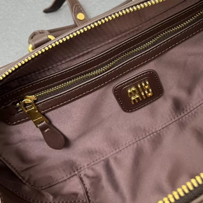 Comfortable 725 MIU MIU AAA Quality Handbags For Women