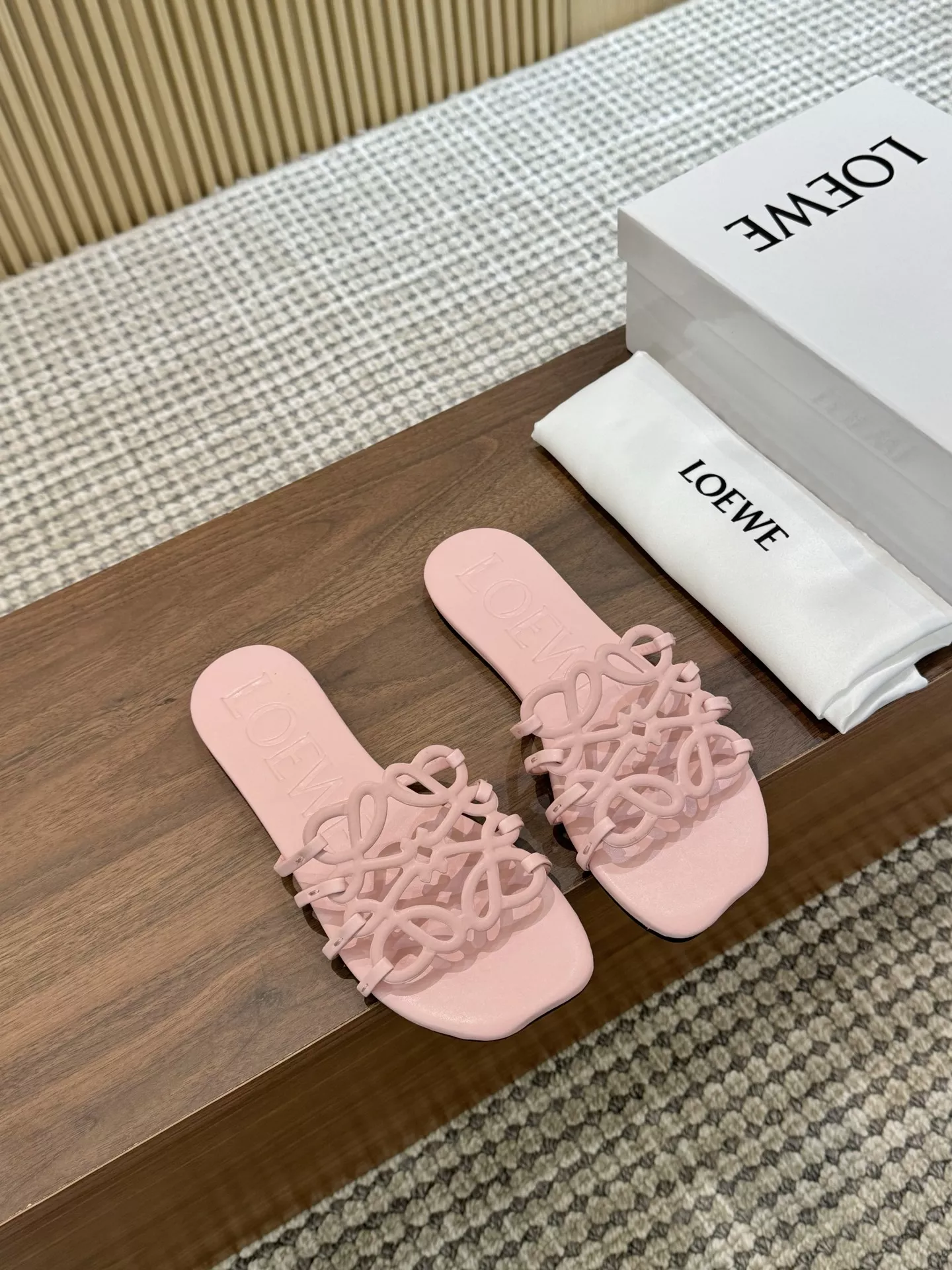 Comfortable 7268 LOEWE Slippers For Women