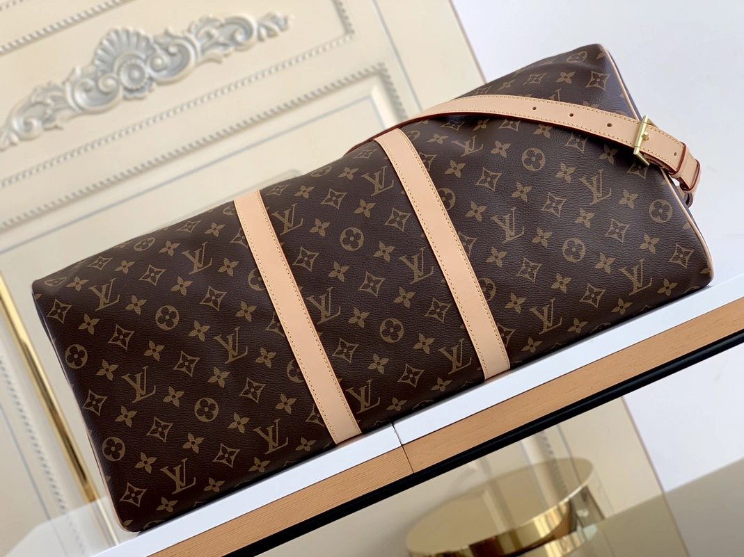 Comfortable 731 Louis Vuitton Travel Bags