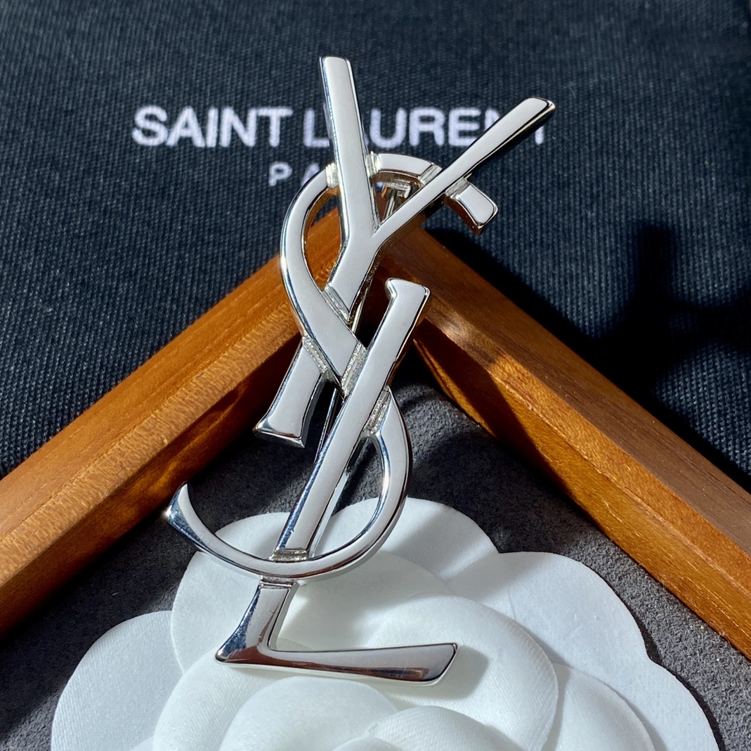 Comfortable 7353 Yves Saint Laurent Brooches For Women