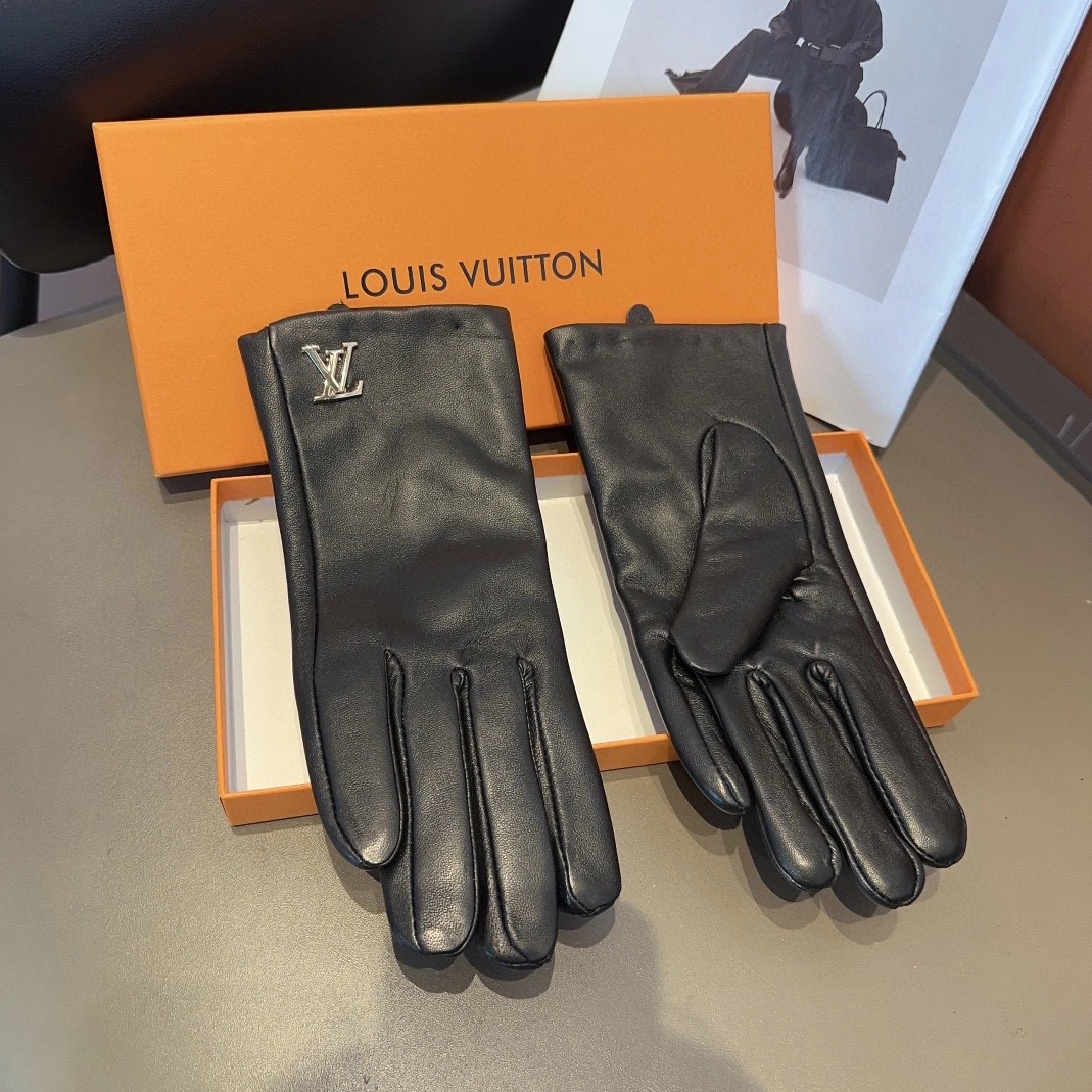 Comfortable 7400 Louis Vuitton LV Gloves For Women