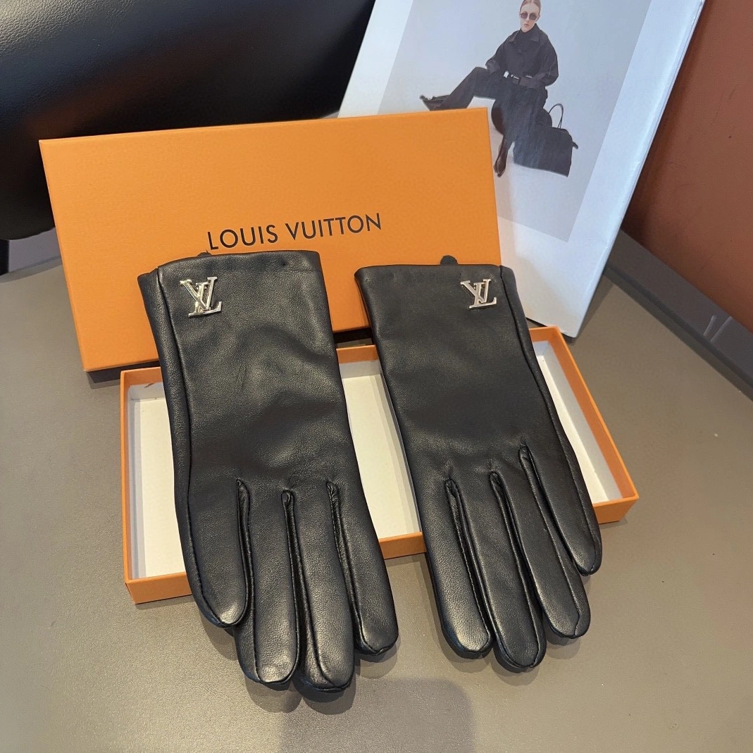 Comfortable 7400 Louis Vuitton LV Gloves For Women