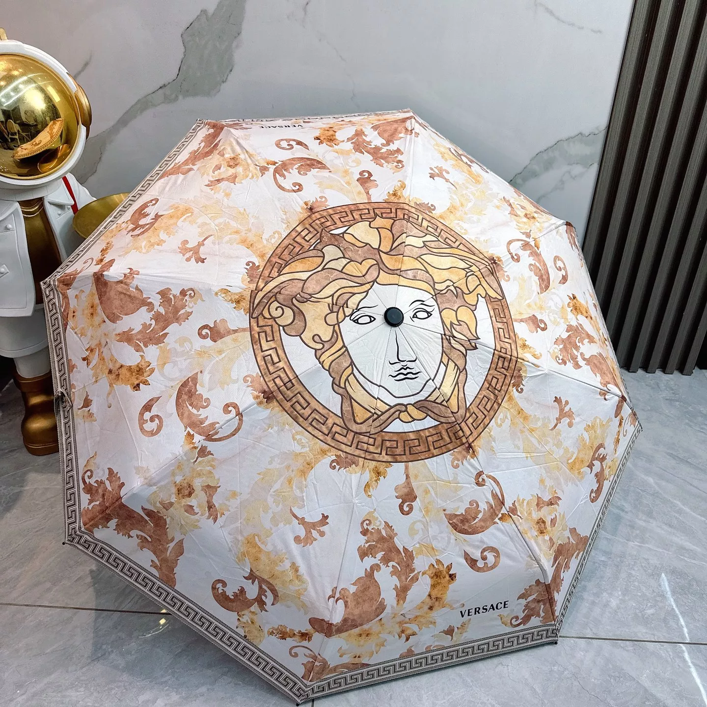 Comfortable 7418 Versace Umbrellas