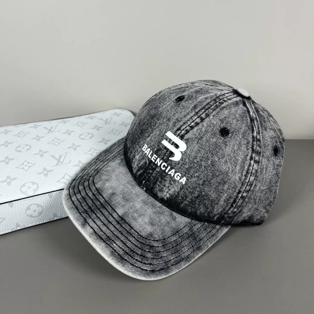 Comfortable 744 Balenciaga Caps