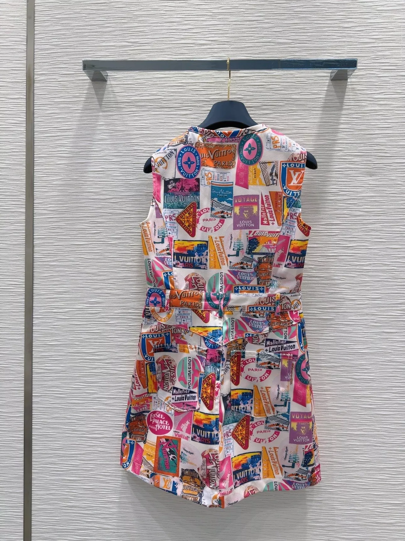 Comfortable 7514 Louis Vuitton LV Dresses Sleeveless For Women