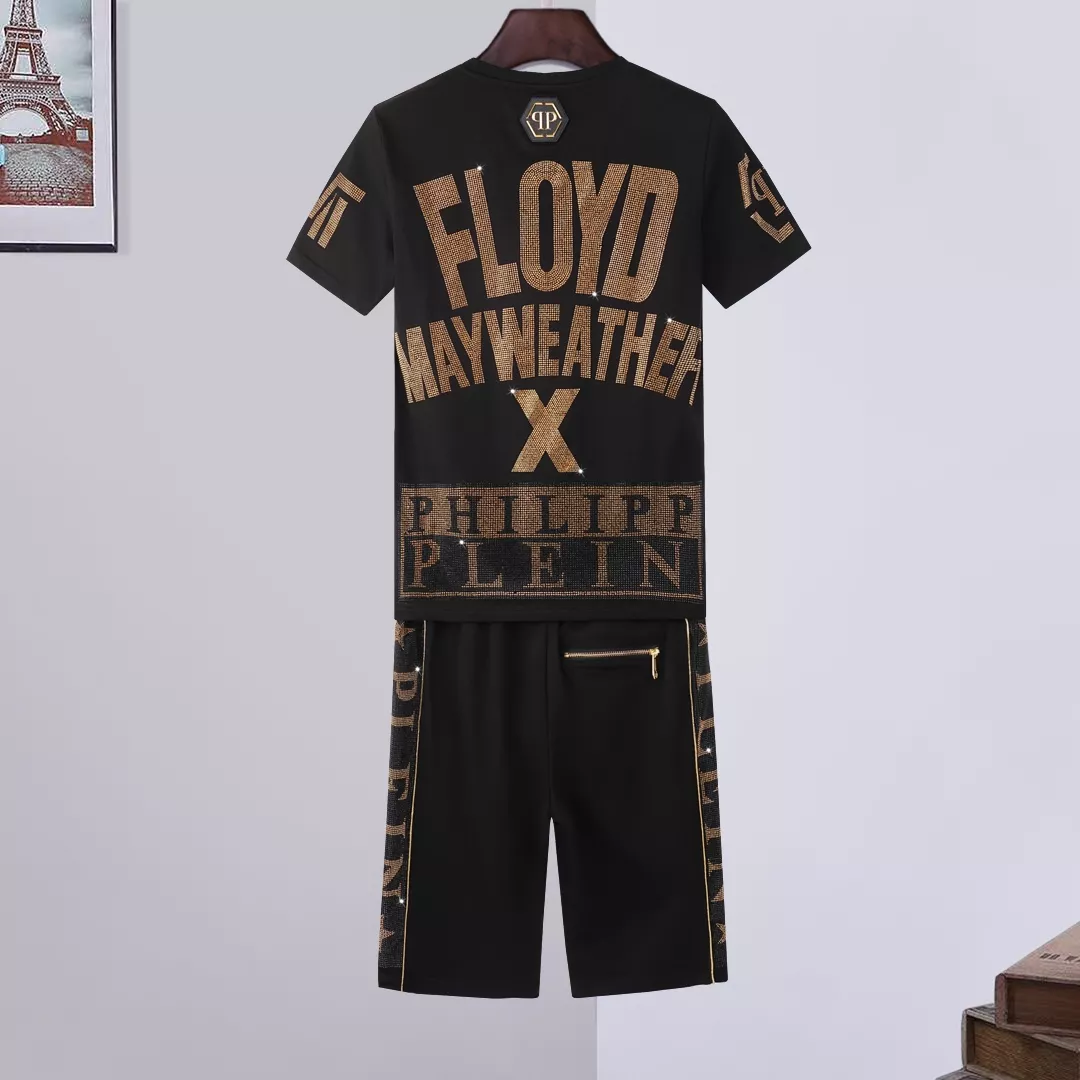 Comfortable 7527 Philipp Plein PP Tracksuits Short Sleeved For Men