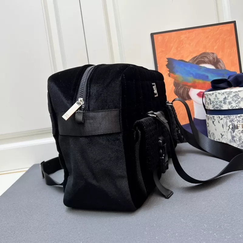 Comfortable 7589 Chanel Travel Bags