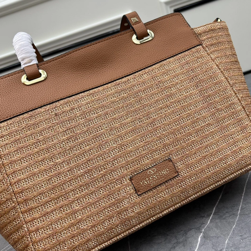 Comfortable 7717 Valentino AAA Quality Shoulder Bags For Women