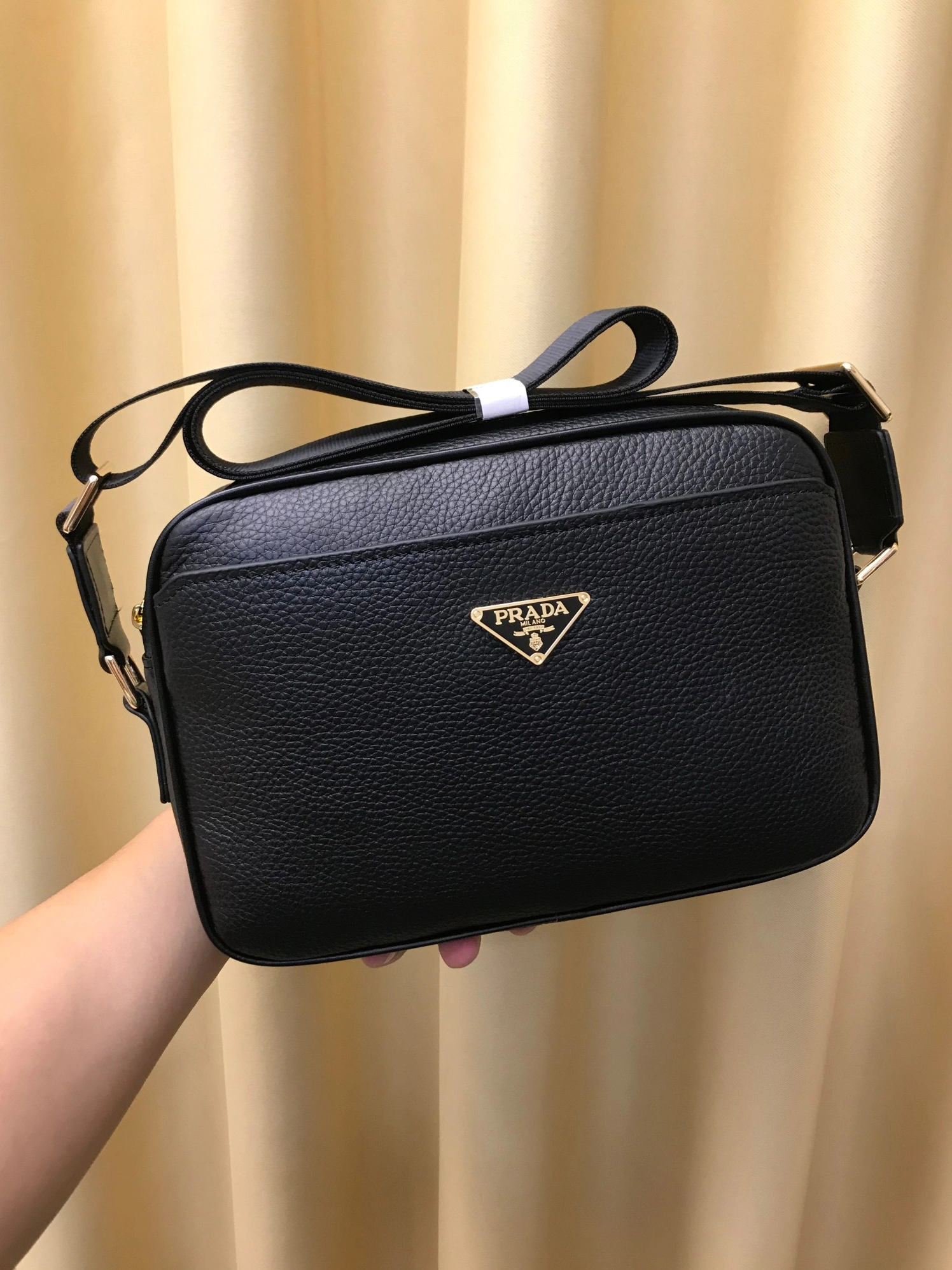 Comfortable 7765 Prada AAA Man Messenger Bags