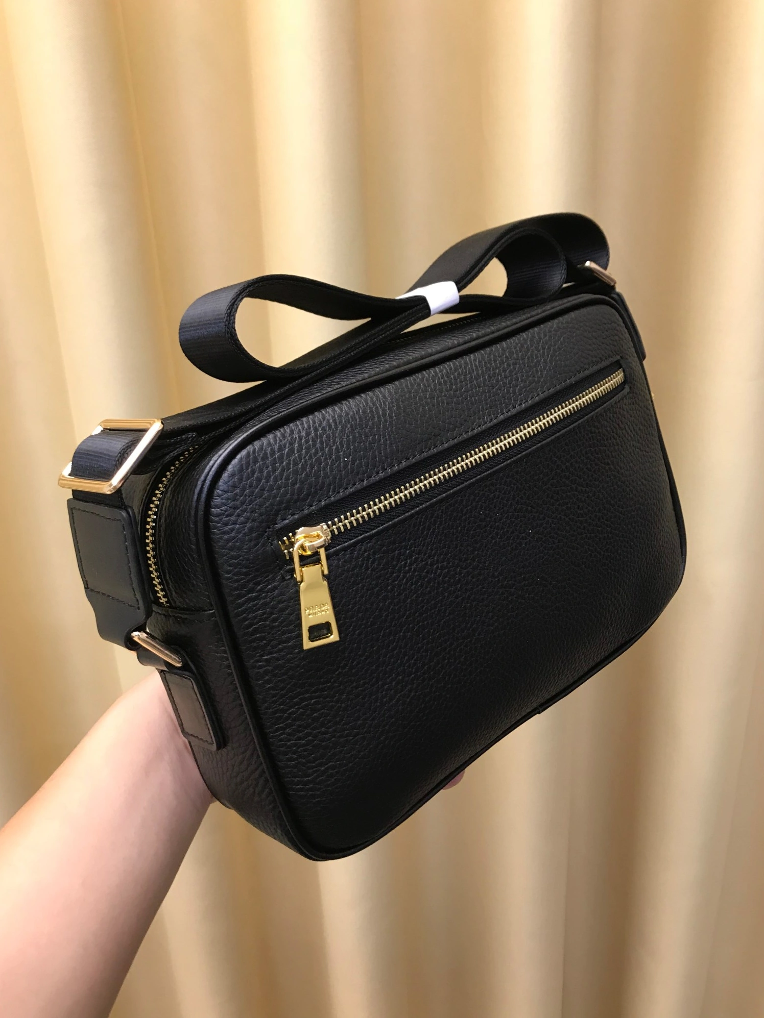 Comfortable 7765 Prada AAA Man Messenger Bags