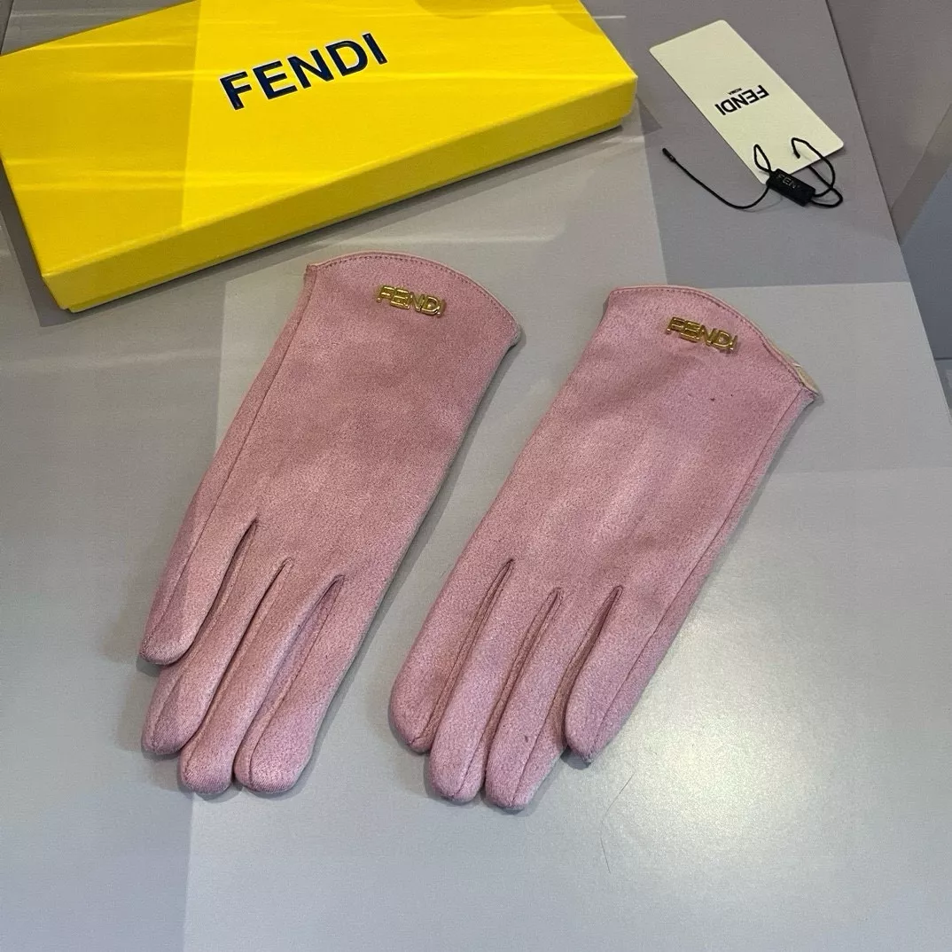 Comfortable 7778 Fendi Gloves For Women