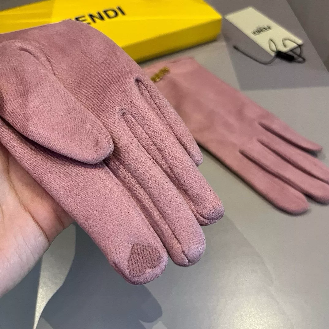 Comfortable 7778 Fendi Gloves For Women