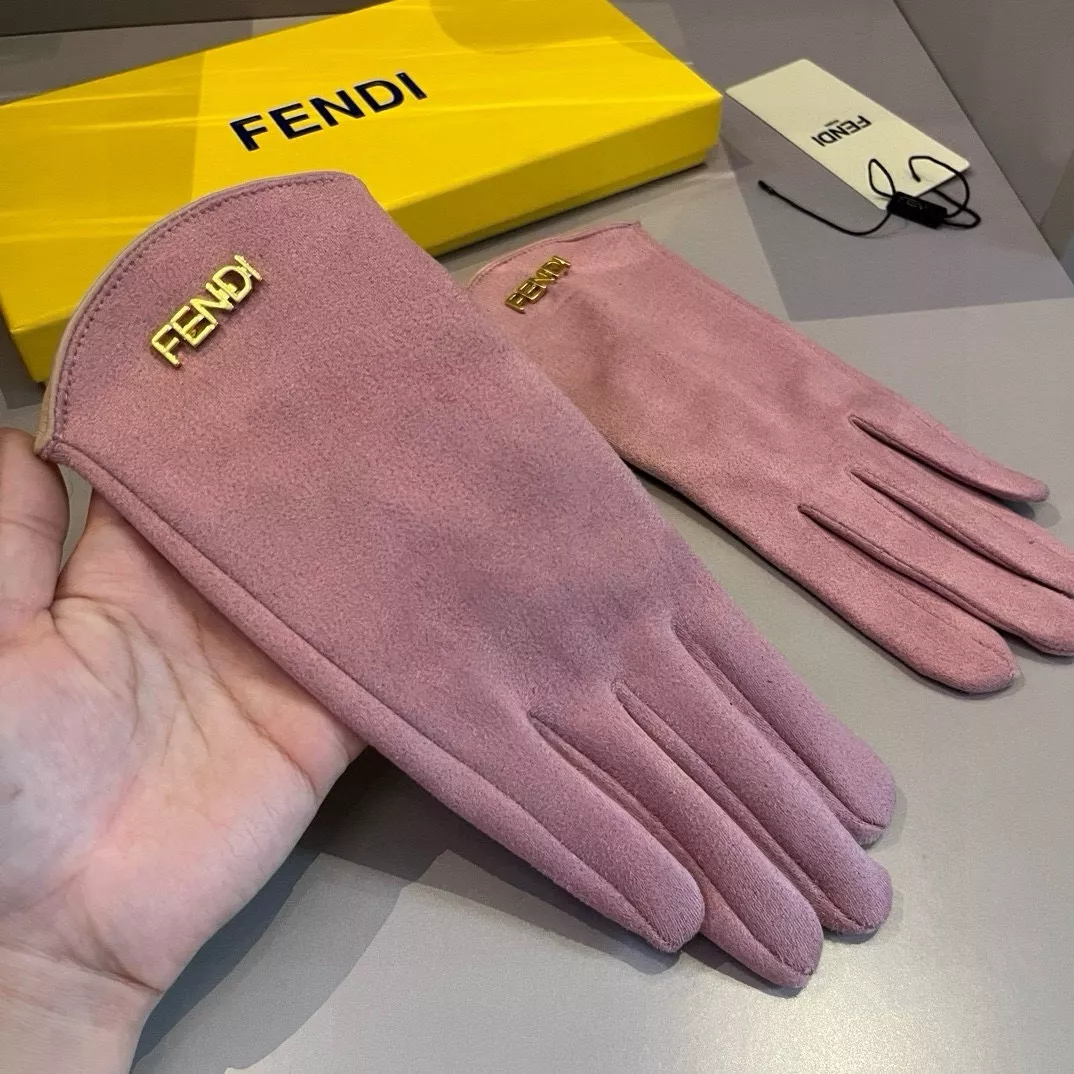 Comfortable 7778 Fendi Gloves For Women