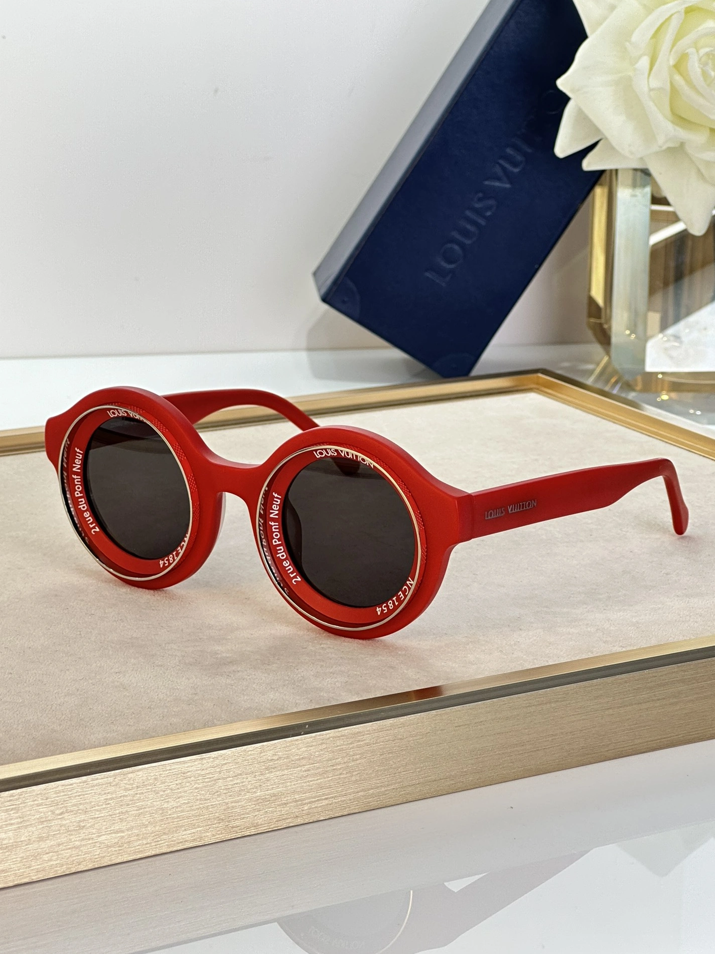 Comfortable 7818 Louis Vuitton AAA Quality Sunglasses