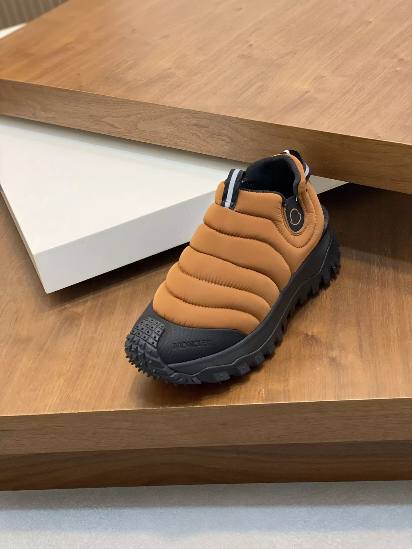 Comfortable 7949 Moncler Casual Shoes For Men