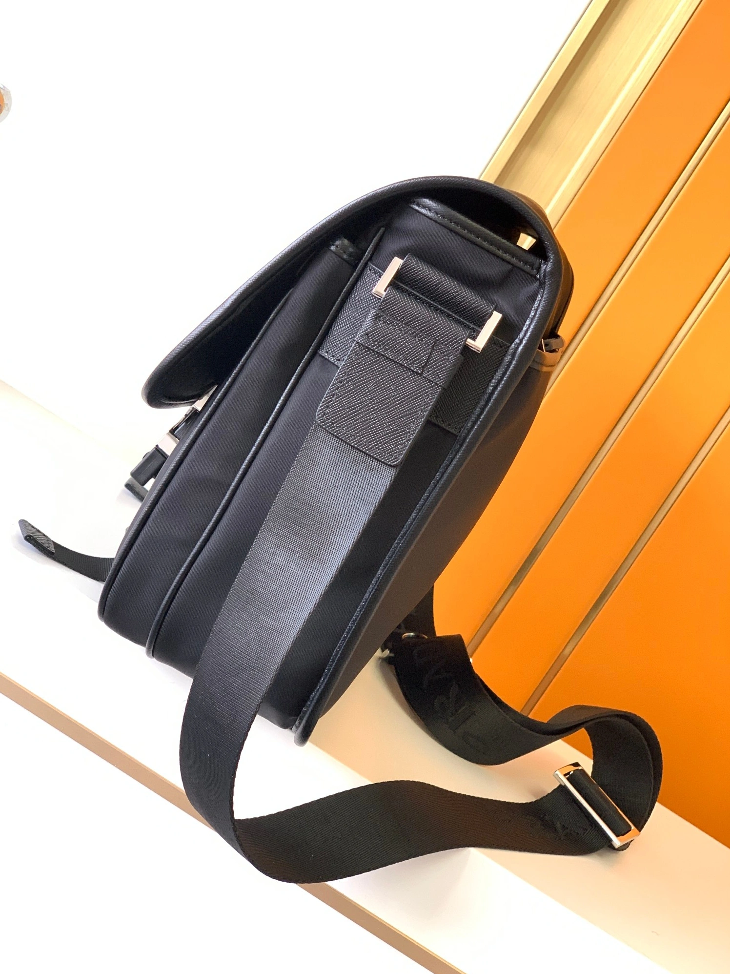 Comfortable 8013 Prada AAA Man Messenger Bags