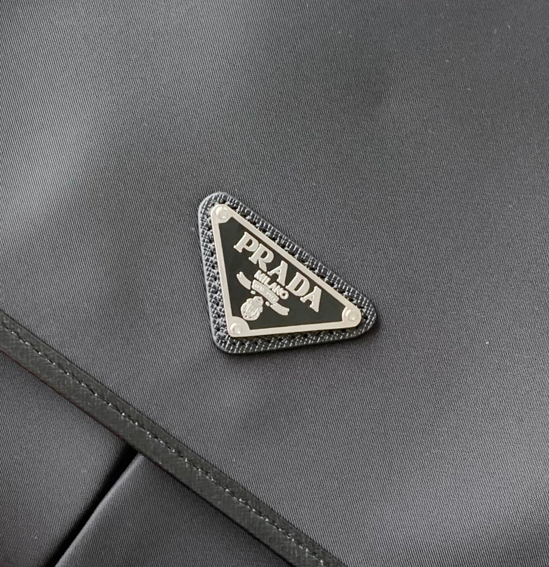 Comfortable 8013 Prada AAA Man Messenger Bags