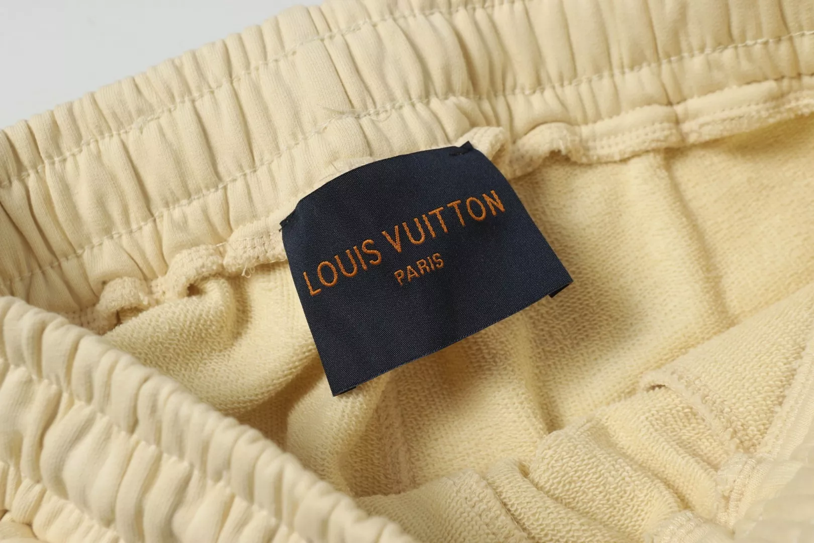 Comfortable 8050 Louis Vuitton LV Pants For Men