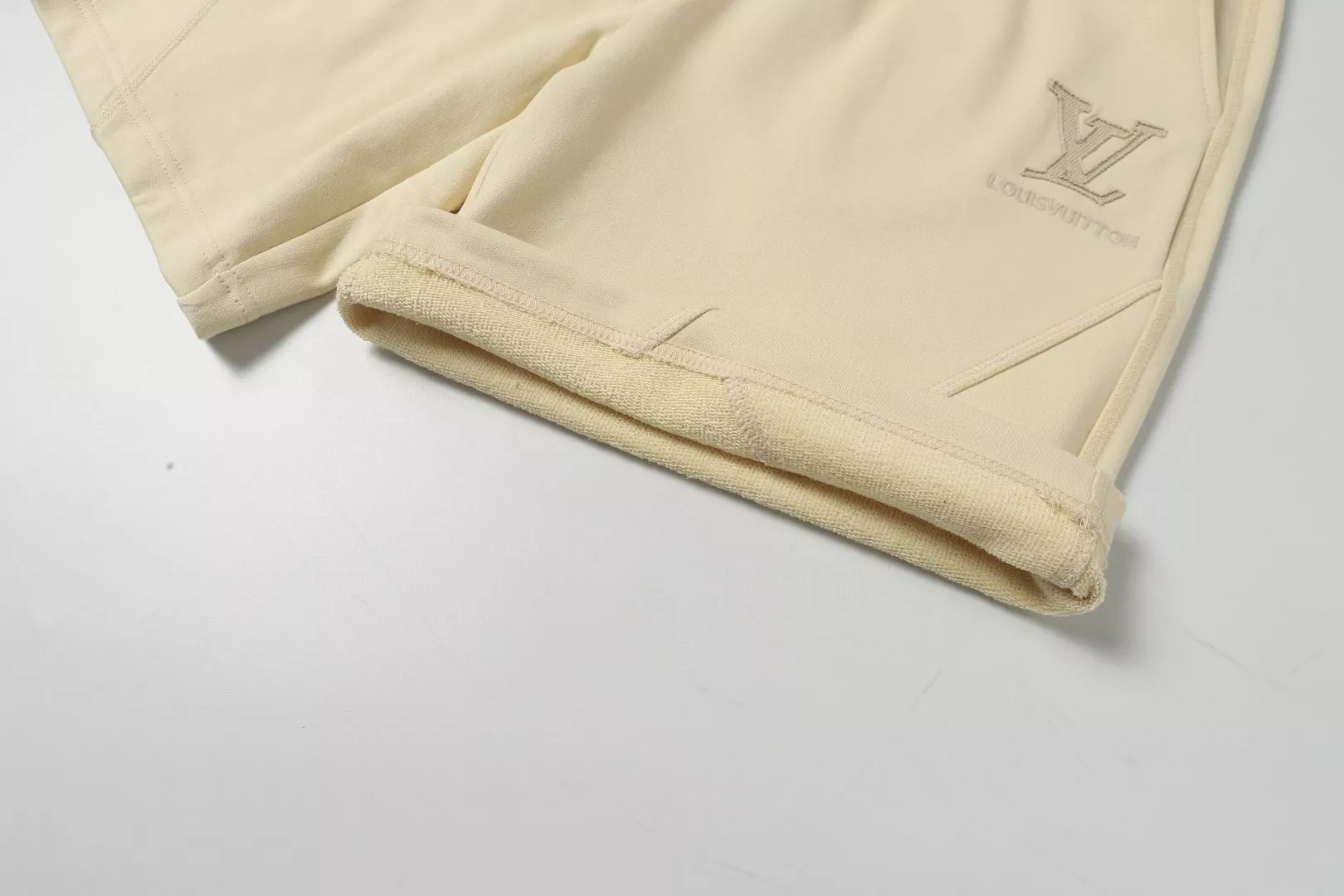 Comfortable 8050 Louis Vuitton LV Pants For Men