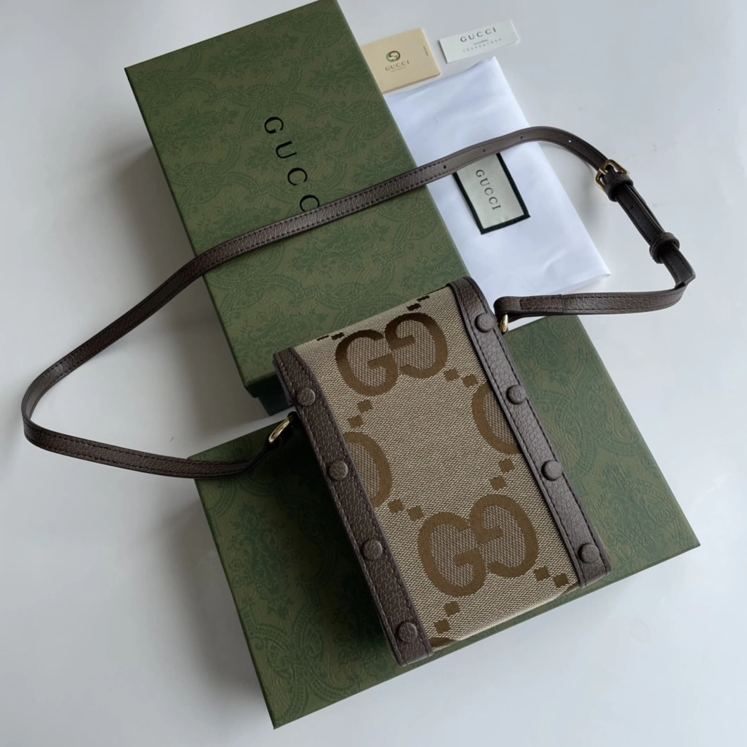 Comfortable 8125 Gucci AAA Quality Messenger Bags