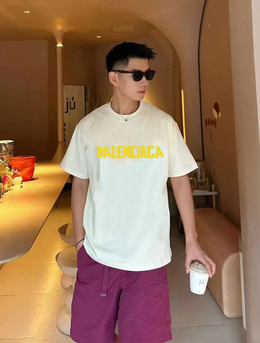 Comfortable 8175 Balenciaga T-Shirts Short Sleeved For Unisex