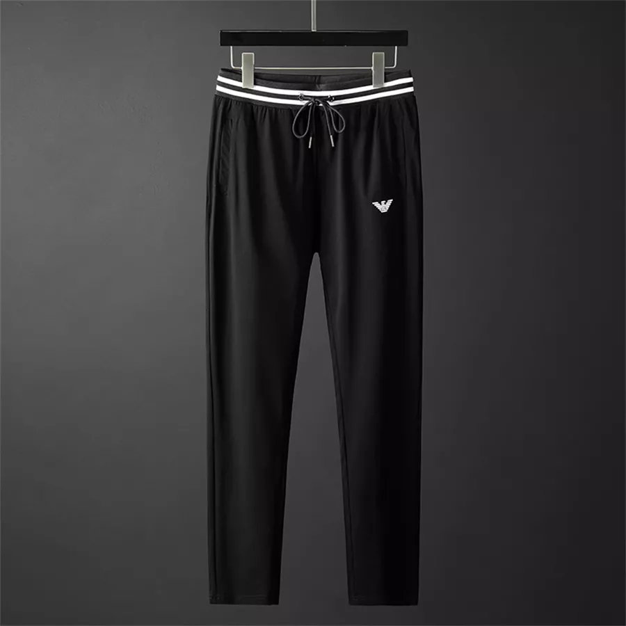 Comfortable 8285 Armani Tracksuits Short Sleeved For Men