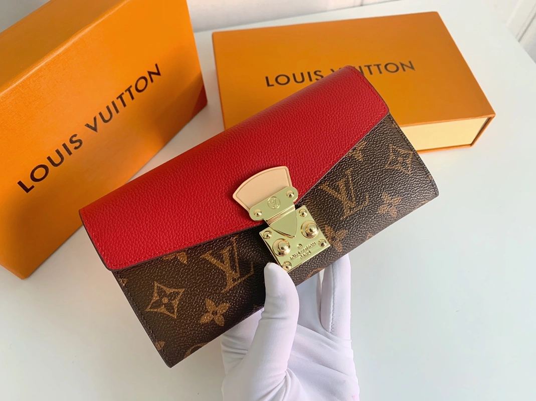 Comfortable 8297 Louis Vuitton LV Wallets For Women