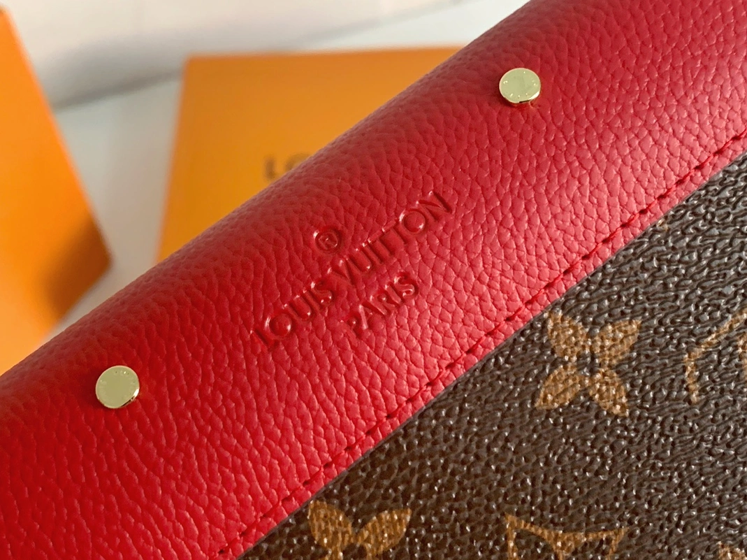 Comfortable 8297 Louis Vuitton LV Wallets For Women