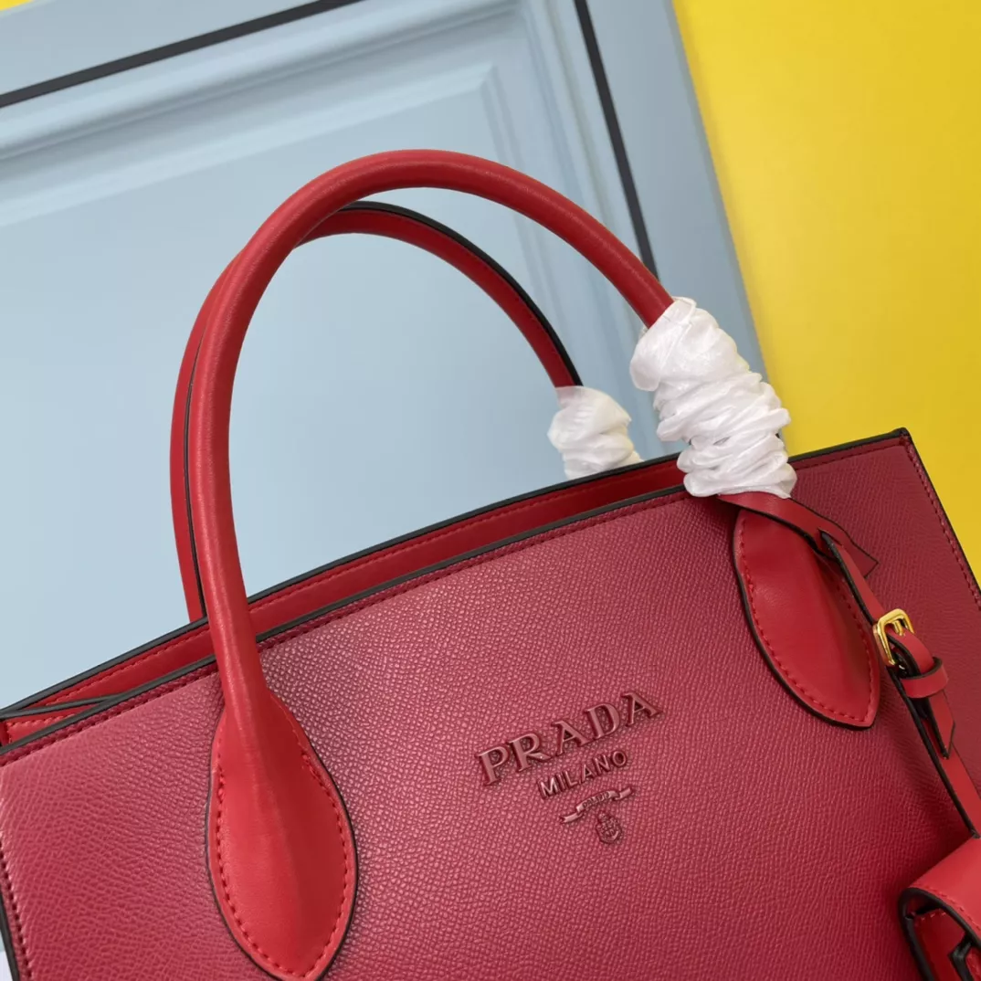 Comfortable 8424 Prada AAA Quality Handbags For Women