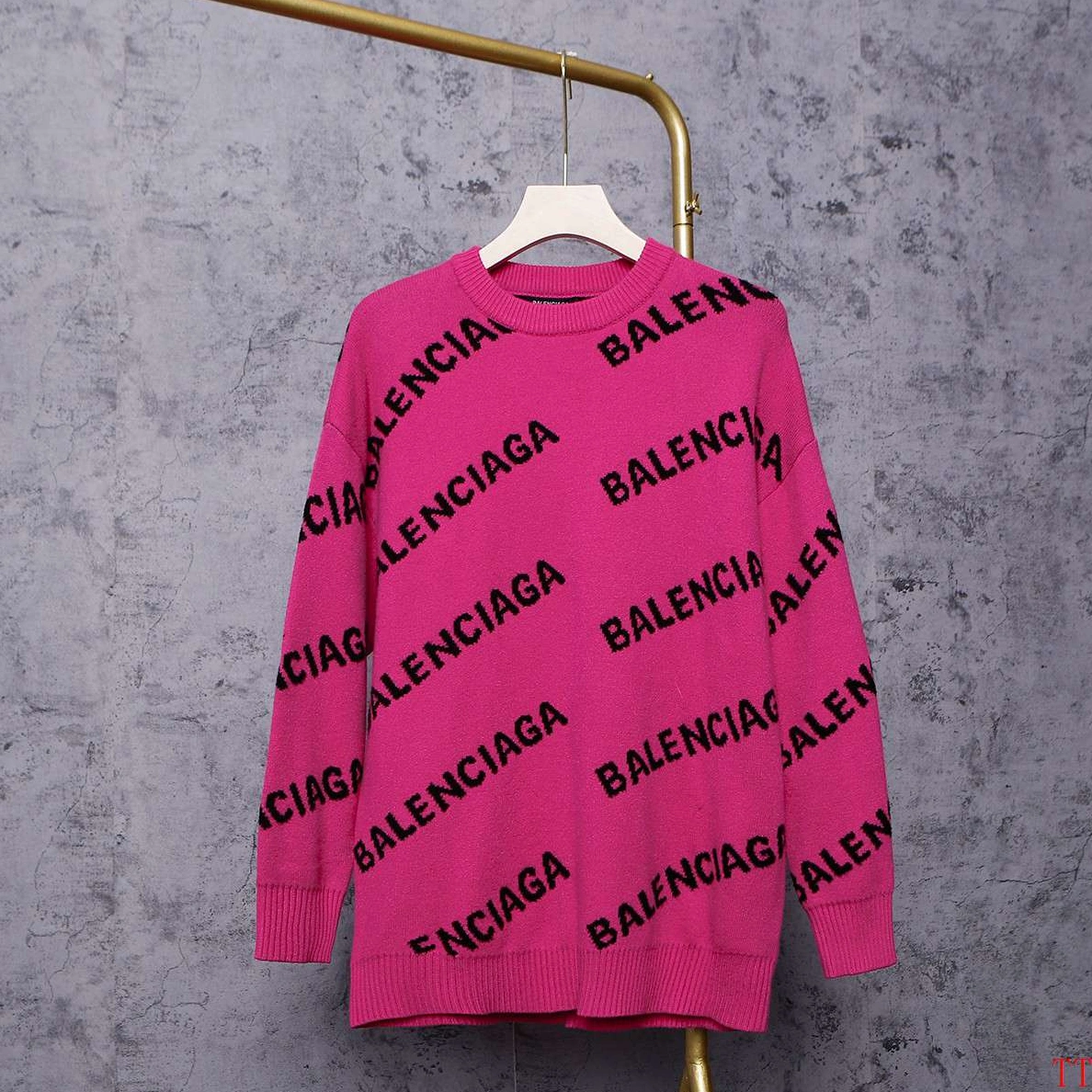 Comfortable 8465 Balenciaga Sweaters Long Sleeved For Men