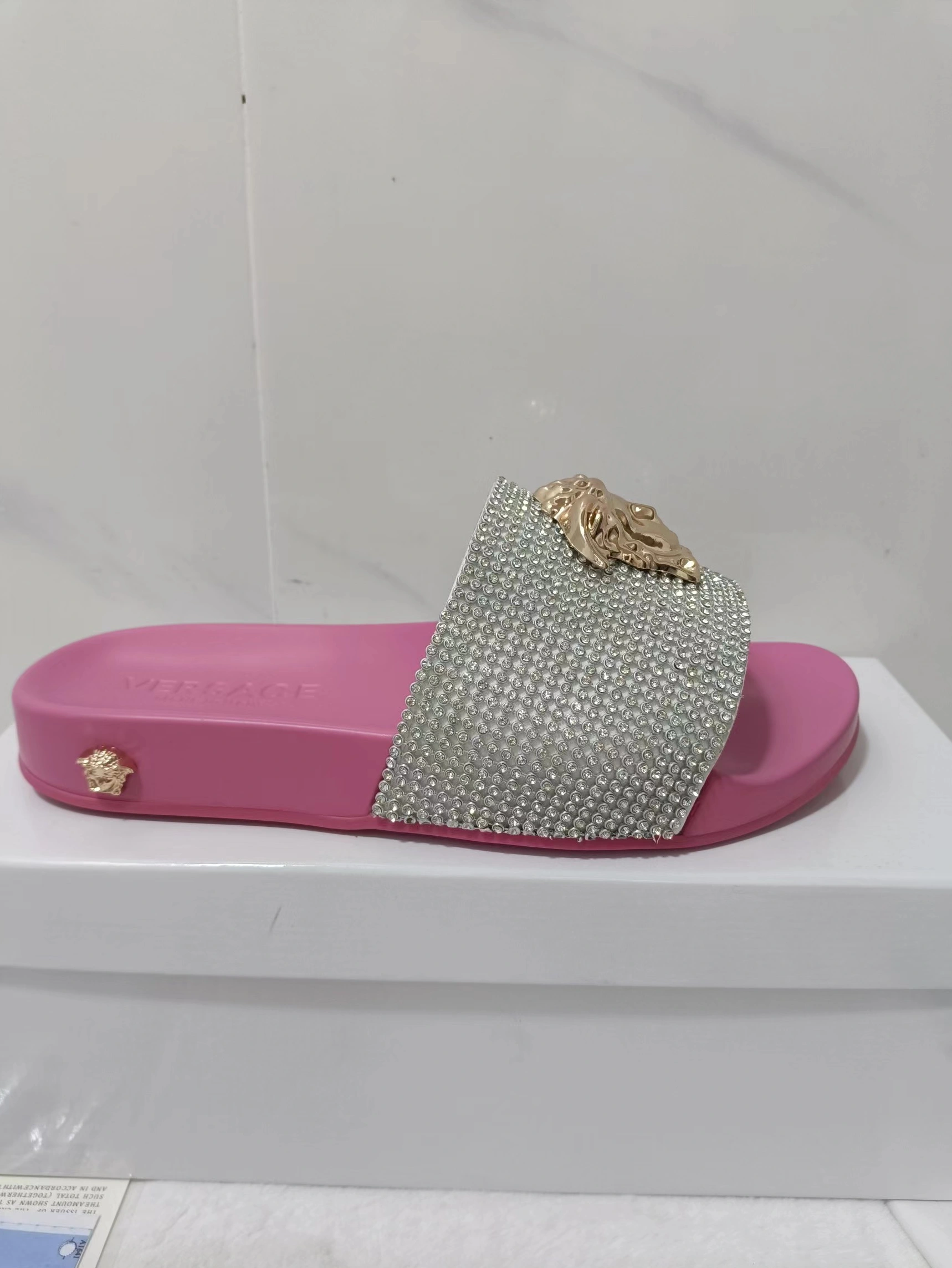 Comfortable 8546 Versace Slippers For Women